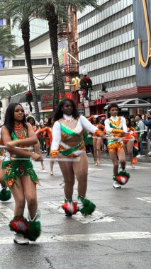 New Orleans, Louisiana 'da 23 Kasım 2023' te düzenlenen geleneksel Bayou Klasik Şükran Günü Geçidi..