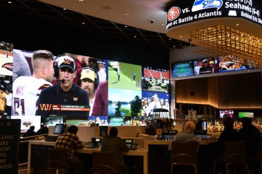 YENİ ORLEANS, LA - 26 Kasım 2023 'te Louisiana' daki Harrahs Oteli ve Kumarhanesi.