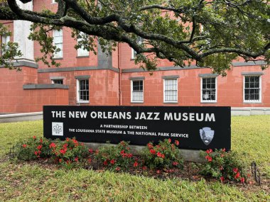 YENİ ORLEANS, LA - 26 Kasım 2023 'te Louisiana' daki Eski Amerikan Darphanesi 'ndeki New Orleans Caz Müzesi.