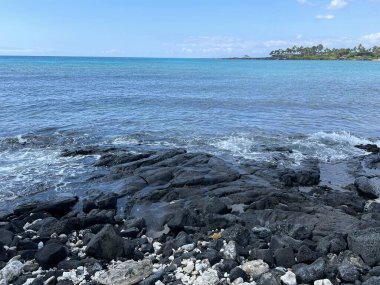 Hawaii 'deki Büyük Ada' da Kaupulehu 'daki Kikaua Point Sahil Parkı