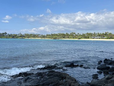 Hawaii 'deki Büyük Ada' da Kaupulehu 'daki Kikaua Point Sahil Parkı