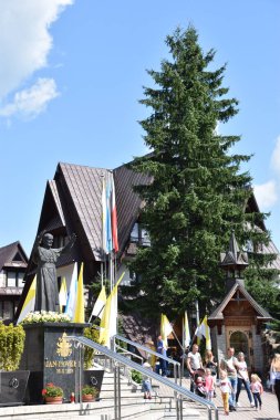 ZAKOPANE, POLAND - 15 Ağustos 2019 'da Polonya' nın Zakopane kentindeki Fatima Hanımefendimizin (Muttergottes von Fatima) Sığınağı.