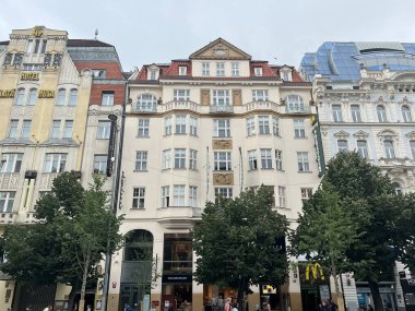 PRAG, CZECH CUBLIC - 9 Temmuz 2022 'de Çek Cumhuriyeti' nin Prag kentinde görüldü..