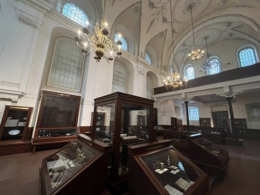 PRAG, CZECH Cumhuriyet - 7 Temmuz 2022 'de Çek Cumhuriyeti' nin Prag kentinde görülen Klausen Sinagogu.