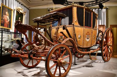 PRAG, CZECH Cumhuriyet - 7 Temmuz 2022 'de Çek Cumhuriyeti Prag' daki Ulusal Müze.