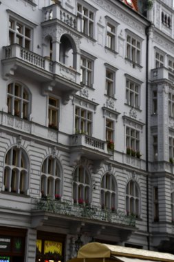 PRAG, CZECH CUBLIC - 9 Temmuz 2022 'de Çek Cumhuriyeti' nin Prag kentinde görüldü..