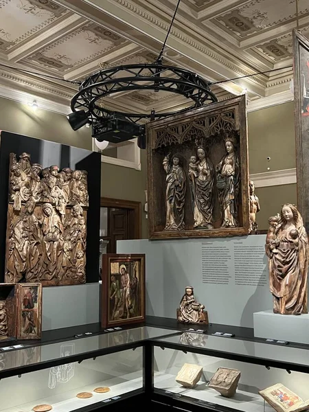 PRAG, CZECH Cumhuriyet - 7 Temmuz 2022 'de Çek Cumhuriyeti Prag' daki Ulusal Müze.