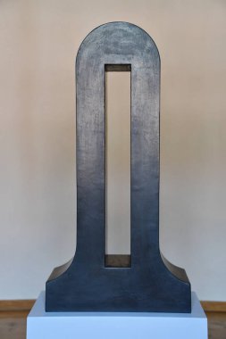 PRAG, CZECH REPUBLIC - 6 Temmuz 2022 'de Çek Cumhuriyeti' nin Prag kentindeki Troja Sarayı 'ndaki Şehir Galerisi.