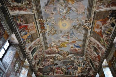 PRAG, CZECH REPUBLIC - 6 Temmuz 2022 'de Çek Cumhuriyeti' nin Prag kentindeki Troja Sarayı 'ndaki Şehir Galerisi.