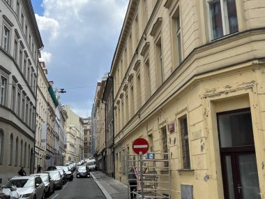 PRAG, CZECH CUBLIC - 9 Temmuz 2022 'de Çek Cumhuriyeti' nin Prag kentinde görüldü..