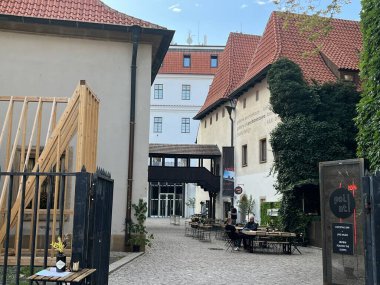 PRAG, CZECH CUBLIC - 9 Temmuz 2022 'de Çek Cumhuriyeti' nin Prag kentinde görüldü..