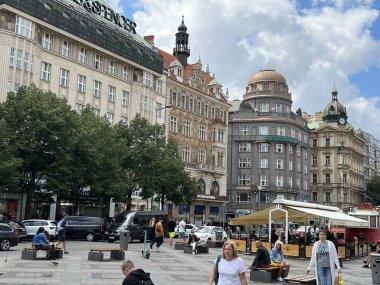 PRAG, CZECH CUBLIC - 9 Temmuz 2022 'de Çek Cumhuriyeti' nin Prag kentinde görüldü..