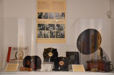 PRAG, CZECH CUBLIC - 8 Temmuz 2022 'de Çek Cumhuriyeti Prag' daki Bedrich Smetana Müzesi.