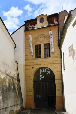 PRAG, CZECH REPUBLIC - 8 Temmuz 2022 'de Çek Cumhuriyeti Prag Ulusal Galerisi' ndeki Sternberg Sarayı.