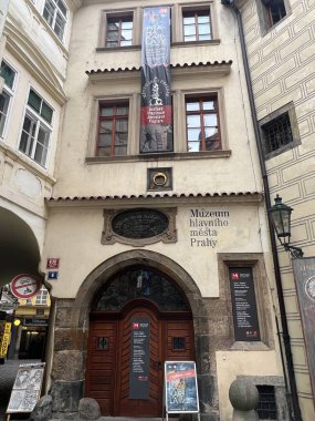 PRAG, CZECH CUBLIC - 8 Temmuz 2022 'de Çek Cumhuriyeti Prag Şehir Müzesi.