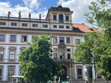 PRAG, CZECH CUBLIC - 8 Temmuz 2022 'de Çek Cumhuriyeti Prag' daki Toskana Sarayı.