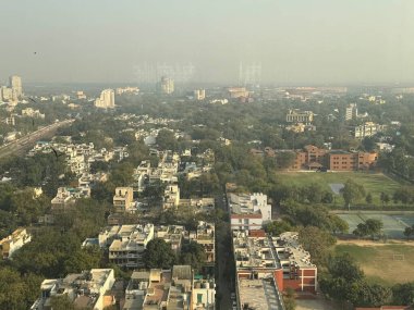 DELHI, Hindistan - 22 Şubat 2024 'te Hindistan' ın başkenti Delhi 'deki Connaught Place' e bakın..