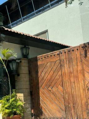 MUMBAI, INDIA - 22 Şubat 2024 'te Hindistan' da Mumbai, Maharashtra 'da görülen Jalsa (Amitabh Bachchans House).