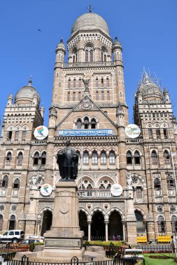 MUMBAI, INDIA - 21 Şubat 2024 'te Hindistan' ın başkenti Mumbai 'de görülen Brihanmumbai Belediye Şirketi.