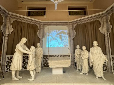 MUMBAI, INDIA - 21 Şubat 2024 'te Hindistan' ın Mumbai kentindeki Hint Sineması Ulusal Müzesi 'nde görülen SIlent Era sergisi.