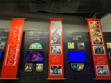 MUMBAI, INDIA - 21 Şubat: Teknoloji, Yaratıcılık ve Hint Sineması 21 Şubat 2024 'te Hindistan' ın Mumbai kentindeki Hint Sineması Ulusal Müzesi 'nde sergilenmektedir..