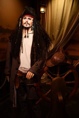 10 Temmuz 2023 'te Branson, Missouri' deki Hollywood Balmumu Müzesi 'nde Johnny Depp balmumu heykeli görüldü..
