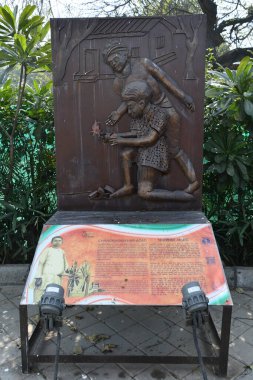 DELHI, Hindistan - 18 Şubat 2024 'te Hindistan' ın Şehedi Parkı 'nda görülen Chandrashekhar Azad heykeli.