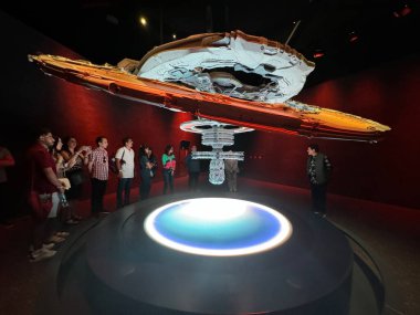 DUBAI, BAE - Uzay İstasyonu Komuta Merkezi 29 Aralık 2023 'te Dubai, BAE' deki Geleceğin Müzesi 'nde sergilendi..