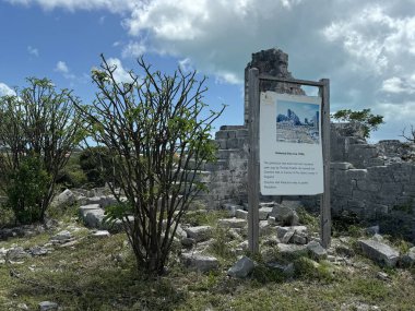 PROVIDENCIALES, TCI - 18 Nisan 2024 'te görüldüğü üzere, Providenciales' teki Cheshire Hall Plantation, Turks ve Caicos Adaları 'nda.