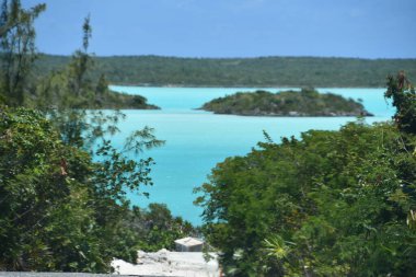 Türkler ve Caicos Adası 'ndaki Providenciales kıyılarında tebeşir sesleri