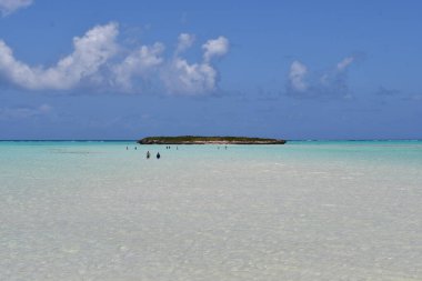 MIDDLE CAICOS, TURKS & CAICOS Adaları - 20 Nisan 2024 'te görüldüğü üzere, Turks ve Caicos Adaları' ndaki Middle Caicos 'taki Bambarra Plajı.
