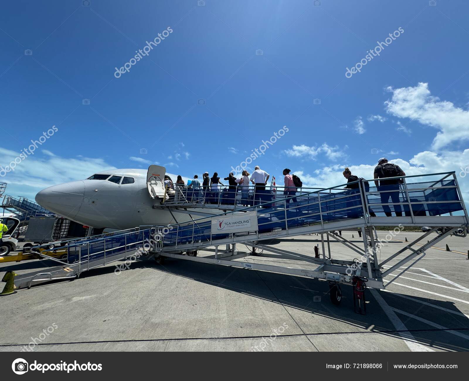 Providenciales Turks Caicos Apr American Airlines Airplane