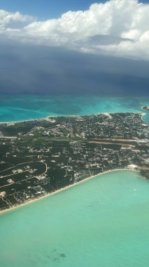 Karayip Adaları 'nın bir uçaktan havadan görünüşü