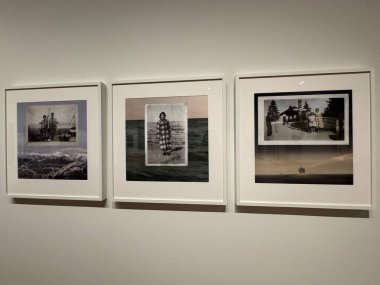 TORONTO, CANADA - 26 Mayıs 2024 'te Kanada' nın Toronto kentindeki Ontario Sanat Galerisinde sergi.