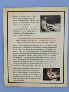 Snoopy ve Kızıl Baron, 22 Haziran 2024 'te Denver, Colorado' daki Rocky Hava ve Uzay Müzesi 'nde sergilendi..