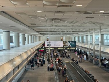 DENVER, CO - 22 Haziran 2024 'te Denver, Colorado' daki Denver Uluslararası Havalimanı 'nda görüldüğü üzere.