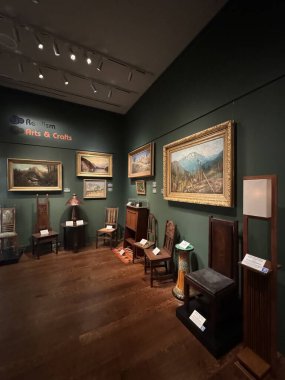 DENVER, CO - 22 Haziran 2024 'te görüldüğü gibi, Denver, Colorado' daki Kirkland Güzel Dekoratif Sanatlar Müzesi.