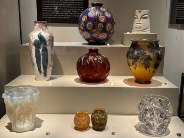 25 Mayıs 2024 'te Kanada' nın Toronto kentindeki Royal Ontario Müzesi 'ndeki Samuel Avrupa Galerileri' nde görüldü..