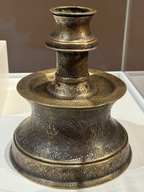 TORONTO, ON - 25 Mayıs 2024 'te Toronto, Kanada' daki Aga Khan Müzesi 'nde sergi.