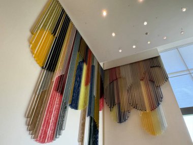 NEW BRITAIN, CT - 4 Mayıs: 4 Mayıs 2024 'te Connecticut' taki Yeni Britanya Amerikan Sanatları Müzesi 'nde sergi.