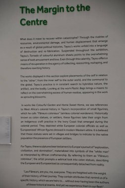 ABU DHABI, BAE - 31 Aralık 2023 'te BAE' deki Abu Dabi Kültür Vakfı 'nda sergi.