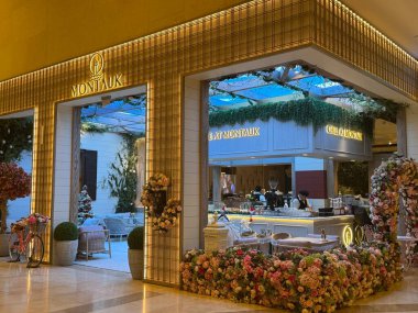 ABU DHABI, 31 Aralık 2023 'te Abu Dabi, BAE' deki Yas Adasındaki Yas Mall 'da görülen Montauk.