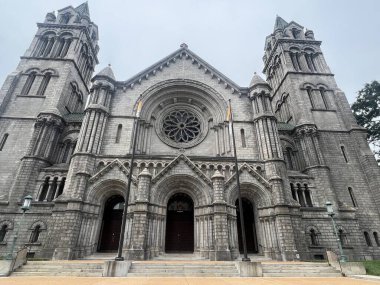 St. Louis, Missouri 'deki St. Louis Katedral Bazilikası, 7 Temmuz 2023' te görüldü..