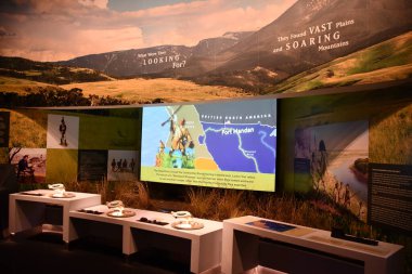 ST LOUIS, MO - 7 Temmuz 2023 'te St. Louis, Missouri' deki Geçit Kemeri Müzesi 'nde sergi.