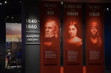 ST LOUIS, MO - 7 Temmuz 2023 'te St. Louis, Missouri' deki Geçit Kemeri Müzesi 'nde sergi.