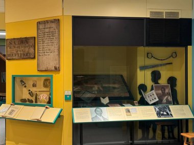 Hartford, Connecticut Kültür ve Tarih Müzesi 'nde 2 Haziran 2024' te görüldüğü üzere Connecticut sergisi açılacak..