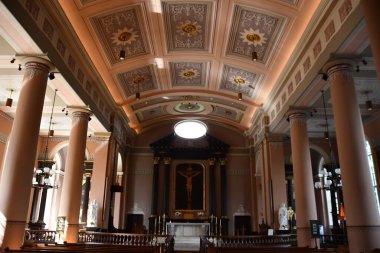 St. LOUIS, MO - 8 Temmuz 2023 'te St. Louis, Missouri' deki Eski Fransa Katedrali 'nde görülen Saint Louis Bazilikası.