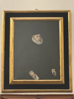 EL ESCORIAL, SPAIN - 15 AUG: Palacio de los Avusturya İspanya 'da Madrid yakınlarındaki San Lorenzo de El Escorial Kraliyet Alanında, 15 Ağustos 2024' te görüldüğü gibi.