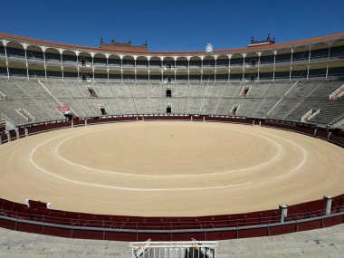 15 Ağustos 2024 'te Madrid, İspanya' da Plaza de Toros de Las Ventas boğa güreşi ringinde görüldü..