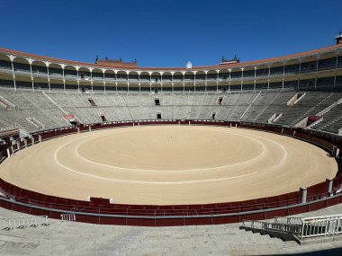 15 Ağustos 2024 'te Madrid, İspanya' da Plaza de Toros de Las Ventas boğa güreşi ringinde görüldü..